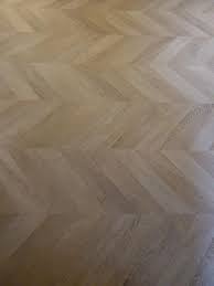 Maybe you would like to learn more about one of these? Sol Stratifie Intenso Novofloor Point De Hongrie Louvre Ep 8 Mm Leroy Merlin Point De Hongrie Sol Stratifie Stratifie