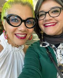 I've spent the past week with my sister and can you tell how happy I've  been? I am 19yrs older than my sister. When I was about 25 and she 6, I