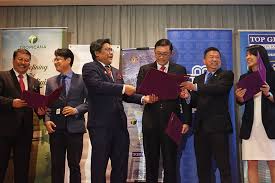 Dato' dickson tan yong loong. U Mobile Ipo Depends On Singapore Shareholders
