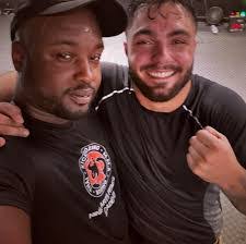 Kai Gordon's Instagram, Twitter & Facebook