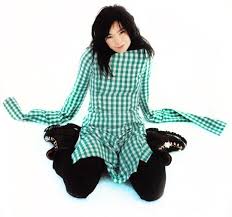Bjork All Is Full Of Love Gif Pin By Dimitri Domvrakis On All Is Full Of Bjork Bjork Fashion Costume Music Fashion