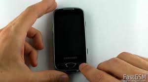Unfreeze Samsung S5560 Marvel - YouTube