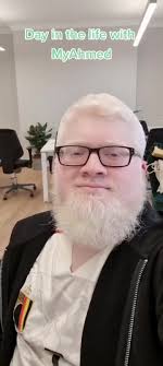 Day out with MyAhmed to📍Canary wharf pier Thank you @cafe.brera  #ThenNowForever #TakingCareOfBiz #halal #muslims #muslimtiktok #muslim