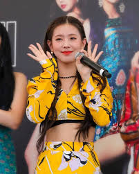 G I Dle Miyeon Japan Debut Debut Girl Group Japan As the japanese idiom goes: pinterest