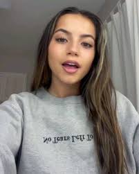 Dina , Abby and Ellie in real life , they're so cute together 🥹😍  #TheLastOfUs #HBOMaX