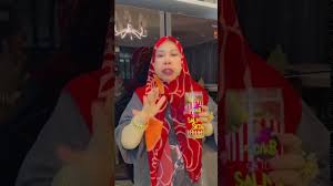 Dato seri vida seorang wanita tajir asal malaysia membuat aksi yang menghebohkan di media sosial. Dato Seri Vida Hasmiza Binti Othman