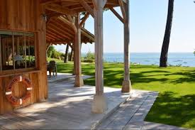 Cap Ferret La Vigne Tres Belle Cabane Bartherotte En Premiere Ligne Du Bassin Decor Mediterraneen Maison De Vacances