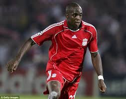 Sissoko left in 2008, joining juventus for around £8,200,000. Reading In Talks With Mohamed Sissoko Daily Mail Online