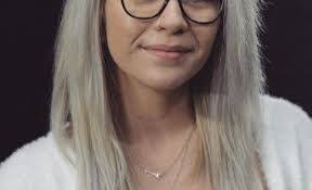 Gretchen Cleveland's Instagram, Twitter & Facebook