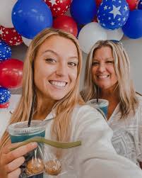 postcard from my vacay to mn 😚🦋💖