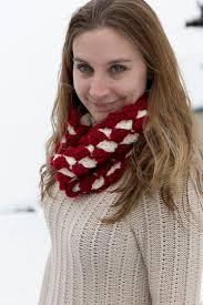 PDF Crochet PATTERN Meira Cowl