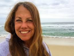 Your brows are fine as the normal, boring brown. 6 Easy Ways To Color Grey Eyebrows Bellatory Fashion And Beauty