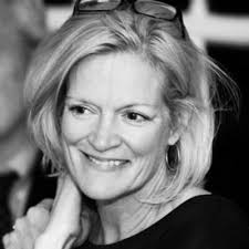 Daphne Everett (@DaphneEverett)