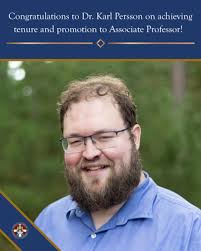 We were honoured to welcome Bishop Scott McCaig, CC, Bishop of the Military  Ordinariate if Canada, as this year's commencement speaker. His captivating  address offered heartfelt encouragement and wisdom to our graduates