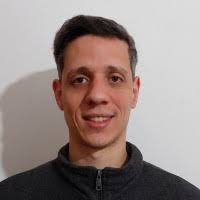 57200+ perfiles de «Roberto With»