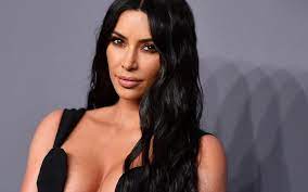 Japonia wysyła do USA urzędników. Kim Kardashian porzuca Kimono - rp.pl