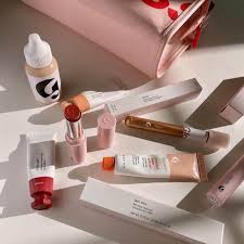 They've worked hard to legitimately receive such designations (we'll talk about those in a second), and they. Glossier Review Must Read This Before Buying