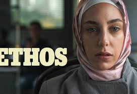 Öykü karayel, çemberlitaş kız lisesinden mezun olup kendisini yakın hissettiği tiyatro ile bir kaç oyunda oynamıştır. Best Oyku Karayel Turkish Drama News Dizilah