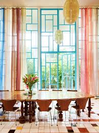 Its outward protrusion creates an illusion of more space for the room while keeping the costs down. 17 Boldly Beautiful Dining Room Ideas From The Pages Of Ad Architectural Digest