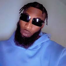 Everyone stop what u doing and wish my 1st born a happy 18th birthday.  Malachi Wyatt mommy loves you. 💜💜🎂my first love💜💜