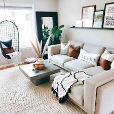 Choose from a wide selection of carpet flooring, ranging from tiles to traditional broadloom, from nylon to polyester. The Top 37 Living Room Carpet Ideas