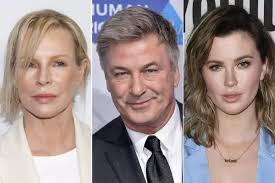 Kim Basinger dice que Alec Baldwin es 'emocionalmente inapto' y su hija la  avala