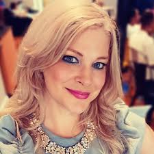 Amanda Wessel's Instagram, Twitter & Facebook