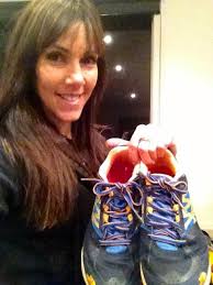 Tempo and slow running. Is it better to do separate runs or build tempo  intervals into a slow run? For example 3k slow, 2k tempo x 3. Any advice  appreciated. Thanks guys 🙂🏃🏃