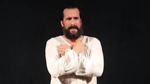 Ο προορισμός σου για όλες τις αγγελίες ακινήτων! H Spania Emfanish Me Thn Talantoyxa Syzygo Kai Thn Korh Toys People Amp Style Eidhseis