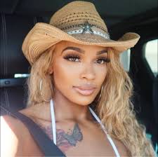 Fantasia performed her new gospel single “Have Your Way” tonight