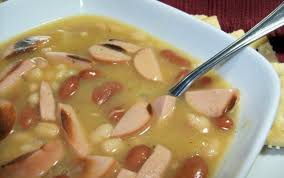 Hot dogs with kidney beans recipe. Hot Dog Bean Soup Recipe Recipezazz Com