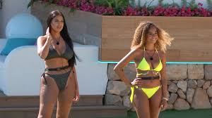 An incredible summer of love comes to an end as the final of love island 2019 arrives. What Is Anna Vakili S Dress Size Is She The Plus Size Model