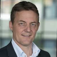 200+ perfiles de «Weischedel»