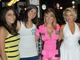 Bu sayfaya yönlendiren anahtar kelimeler. Hell S Kitchen Hellskitchenbar Twitter