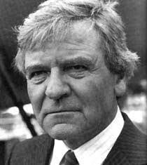 Glyn Gilbert's Instagram, Twitter & Facebook