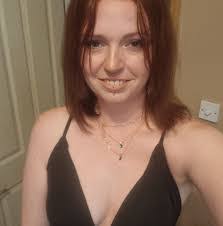 Jayne Herring's Instagram, Twitter & Facebook