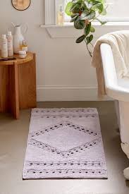 Sienna Kilim Bath Mat In 2020 Bath Rugs Bath Mat Bamboo Bath Mats