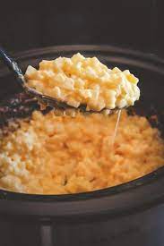 5 Ingredient Slow Cooker Cheesy Potatoes Recipe Sweetphi Recipe Recipes Cheesy Potatoes Recipe Cheesy Potato Side Dishes