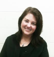 Julia Reynolds's Instagram, Twitter & Facebook