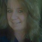 Donna Martelle's Instagram, Twitter & Facebook