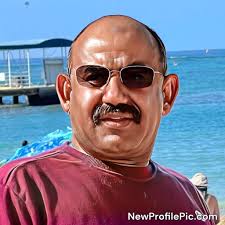 تحليل نفسية الفرد والمجتمع السودانى جزء من كلمة البروفيسور عبدالقادر أحمد  إسماعيل يخاطب فيها مجموعة من أطباء الطب النفسي وهو رئيس قسم الطب النفسي  بمستشفي الملك فهد ببريدة سابقاً ..وحاليا بوزارة الصحة