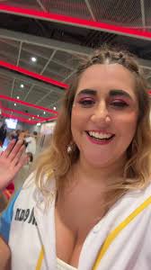 Katie and Cassie Jonas Brothers