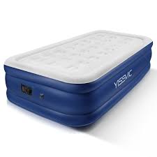 An air mattress can be a handy sleeping option, providing your guests with a place to sleep, saving you money on a hotel room, or helping you get a full night of sleep while. Yissvic Air Bed Air Mattress Single Air Bed Built In Electric Pump 191 99 45cm Flock Surface High Repulsion Thick Type For Visitors Out Disaster Prevention Supplies With Storage Bag With Repair Seal Yissvic