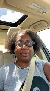 Lisa Wigfall (@thereallisawigfall) • Instagram photos and videos