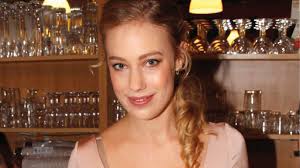 Jump to navigation jump to search. Novopecena Maminka Aneta Krejcikova Snedla Placentu Po Vzoru Svych Kolegyn Sip