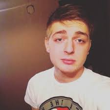 Savannah Singer (@Roo96Singer)