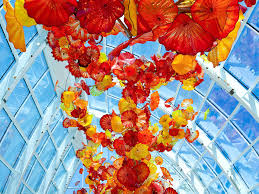I Plan To Visit The Seattle Chihuly Garden Glass Exhibit This Summer Dale Chihuly Has Said I Want My Work To Glass Sculpture Glass Art Sculpture Glass Art