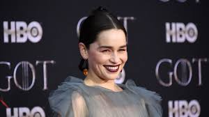 Une star de Game of Thrones veut dîner avec vous (et cest pour la bonne  cause) | GQ France