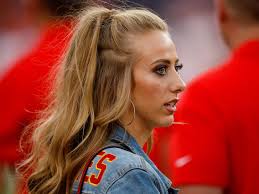 Patrick mahomes' mom will always be on the side of her son to help. Patrick Mahomes Girlfriend Brittany Matthews Says She Was Harassed By Patriots Fans