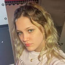 Photo posted by Bailey Snow (@itsbaileysnow)